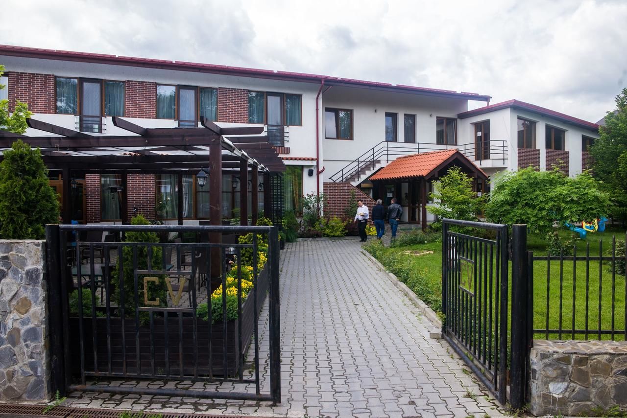 Гостевой дом Casa Vanatoreasca Mogoşoaia-6